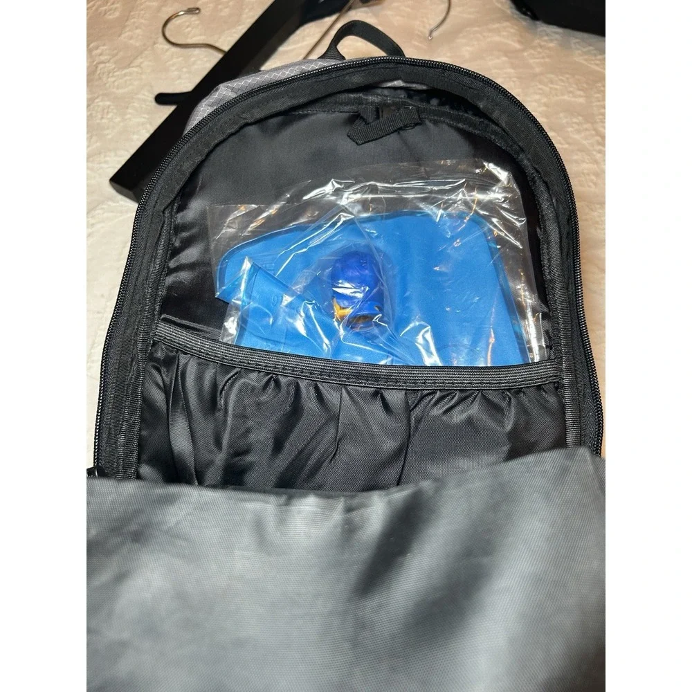 Unigear‎ Unisex Adult's Adjustable Hydration Pack Backpack Black One Size 2L